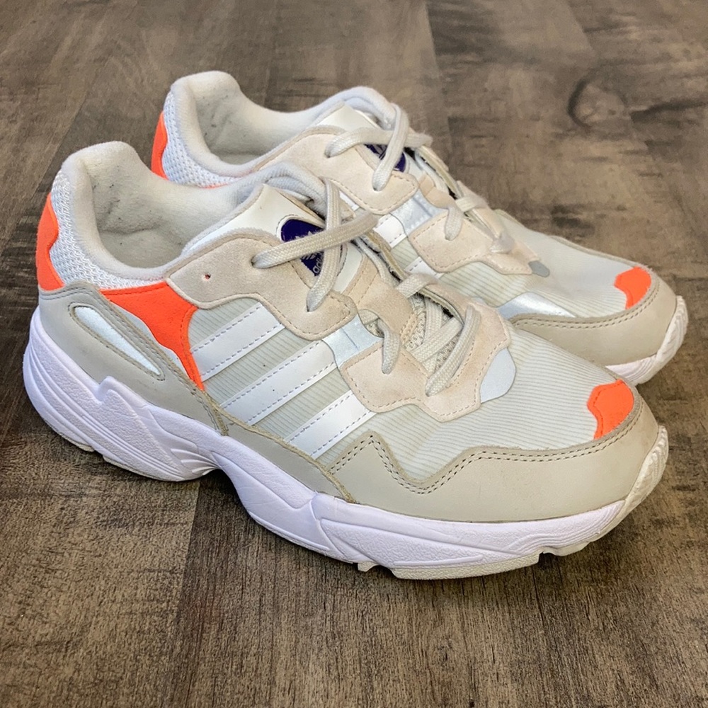 adidas Yung-96 Sneakers Women’s 7